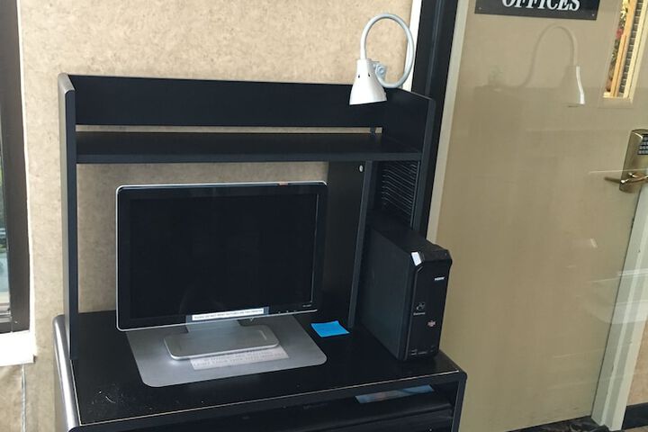 Business Center 19 of 20