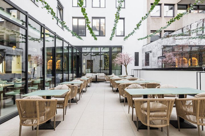 Terrace/Patio 48 of 152