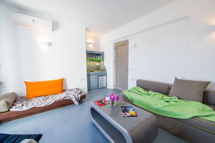 Room 90 of 230