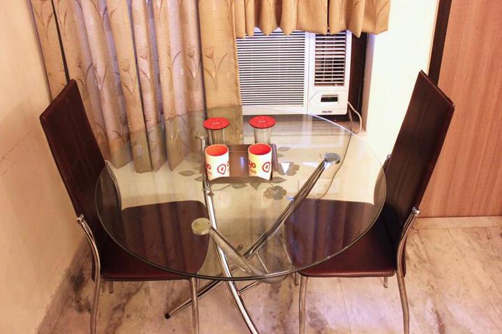 OYO ROOMS NEAR PARAS HOSPITAL