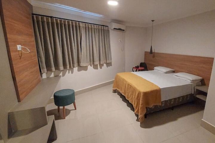 Room 17 of 130