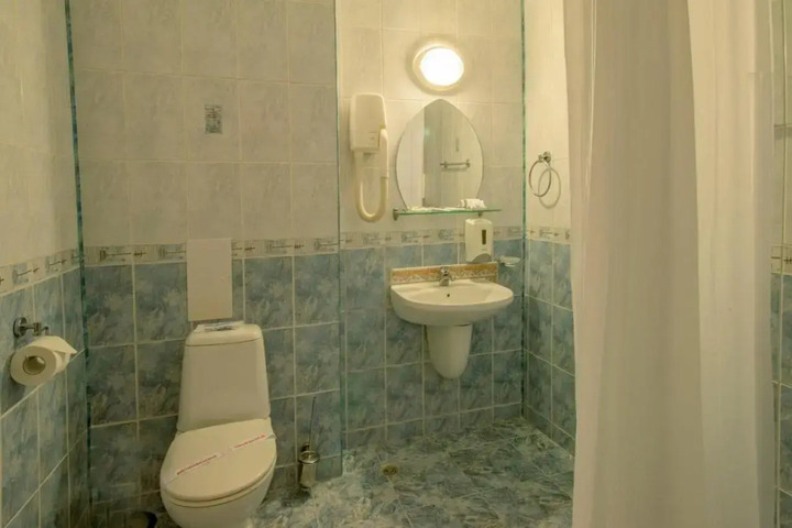 Photo 9