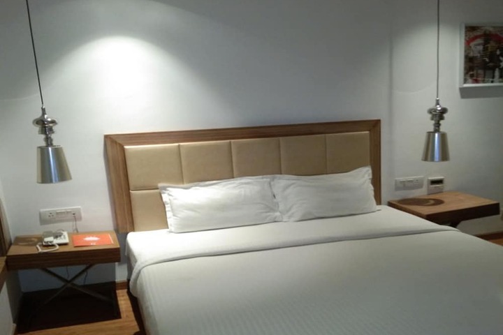 Room 25 of 72