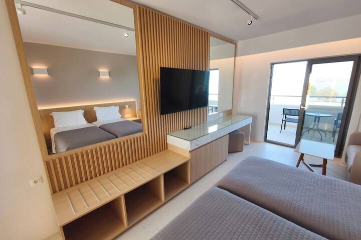 Room 54 of 156