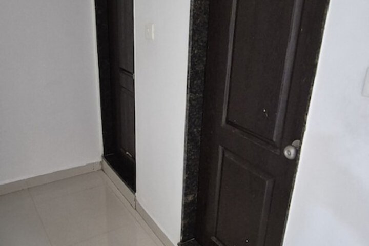 Room 66 of 169