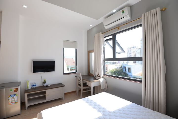 Room 14 of 48