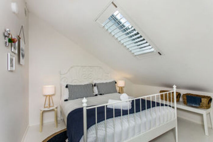 Room 6 of 21
