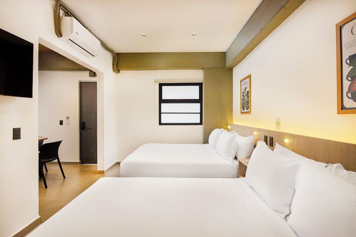 Room 7 of 37
