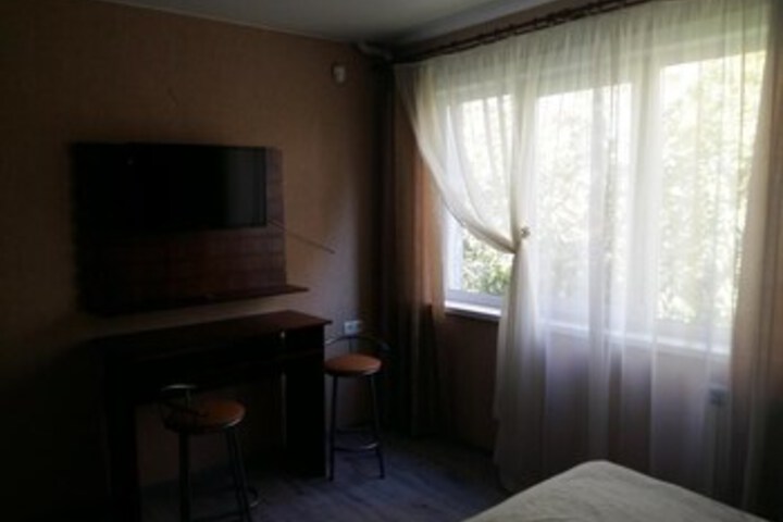 Room 2 of 13