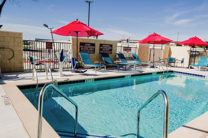 Pool 16 of 34