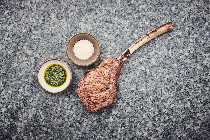 Dining 76 of 104