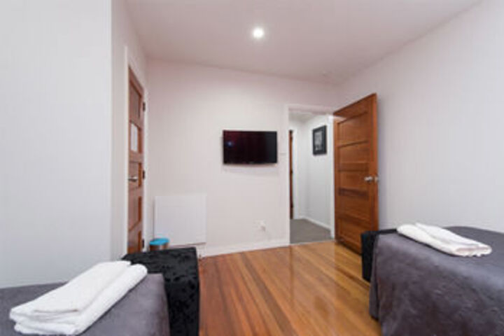 Room 40 of 72