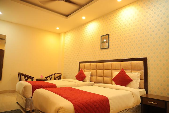 Room 19 of 60