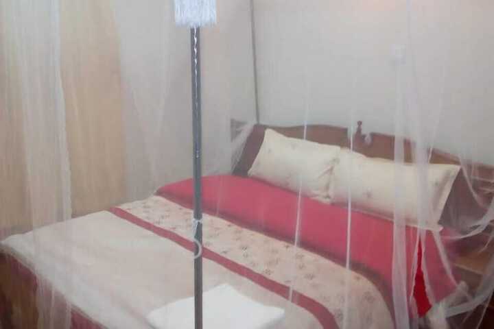 Room 2 of 14