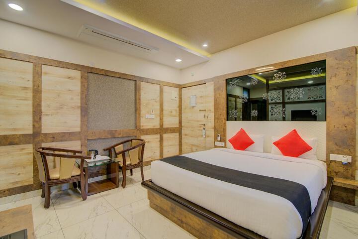 Room 3 of 11