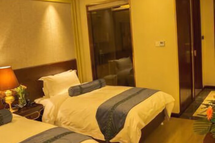 Room 7 of 7