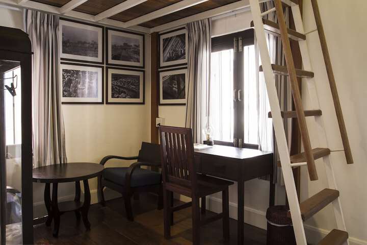 Room 40 of 51