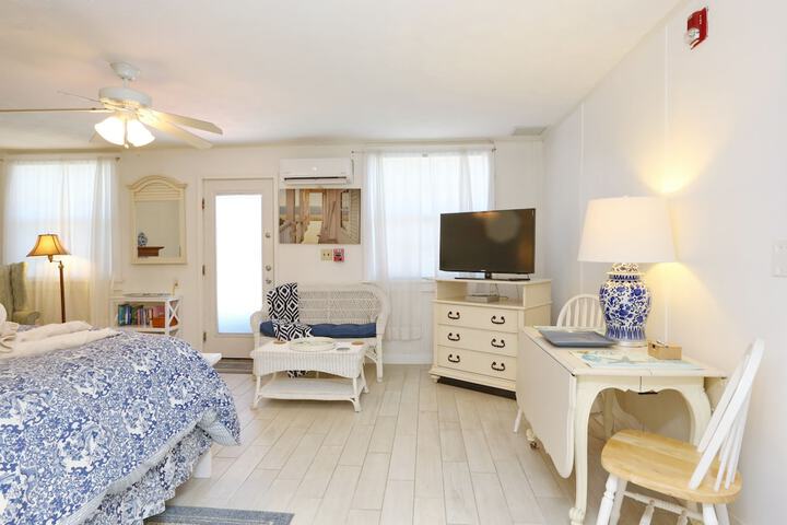 Room 15 of 51
