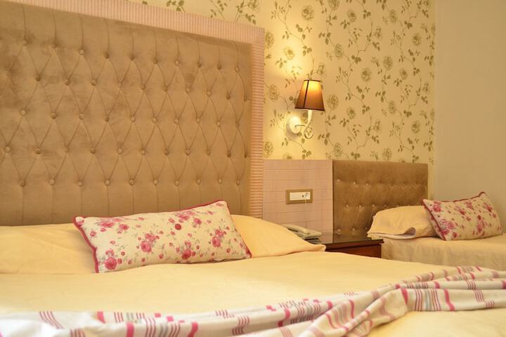 Room 3 of 55