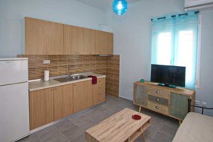 Room 14 of 18