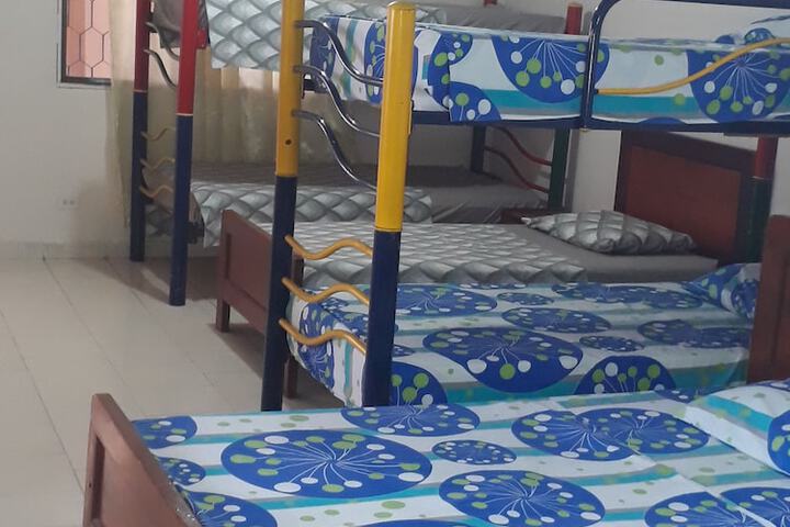 Room 13 of 42
