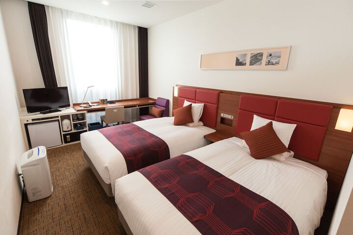 Room 25 of 86