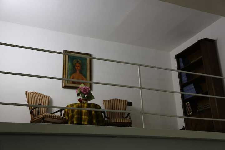 Room 6 of 35