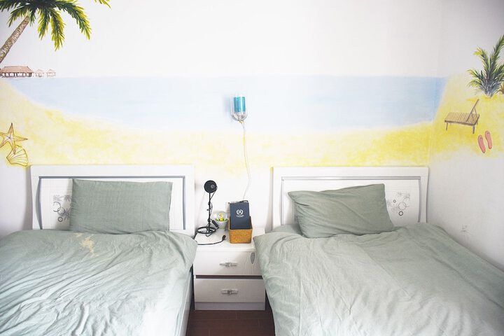 Room 20 of 36