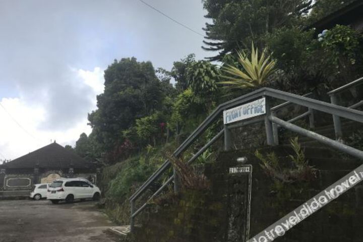迈奈赫梁简易别墅(Manah Liang Bungalow Villas)