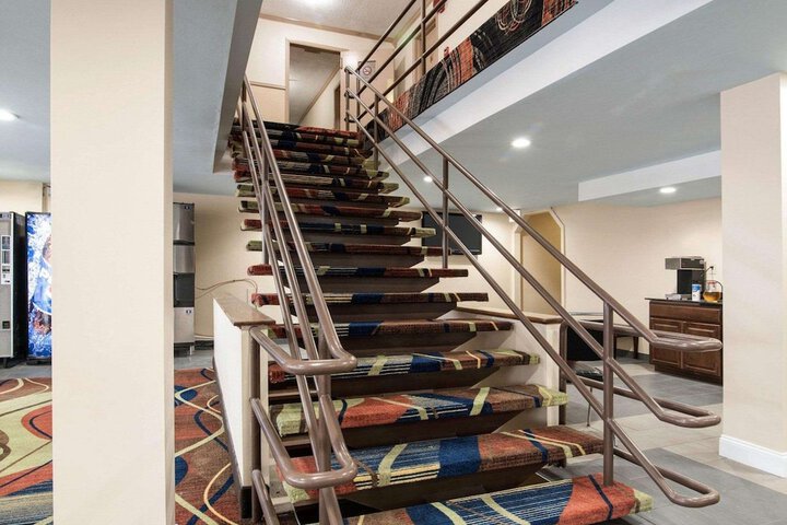 Hotel Interior 3 of 32