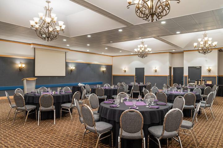 Meeting facility