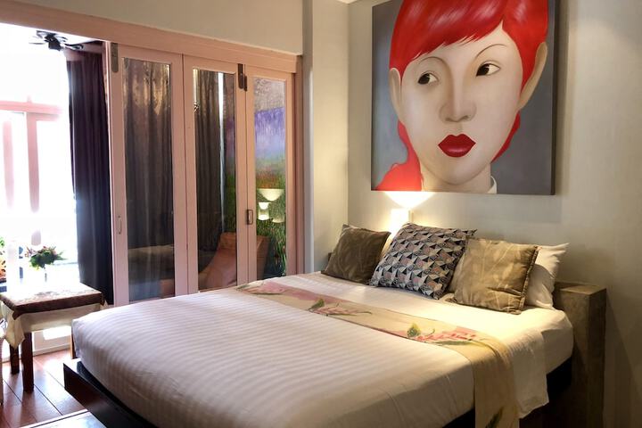 Room 14 of 106