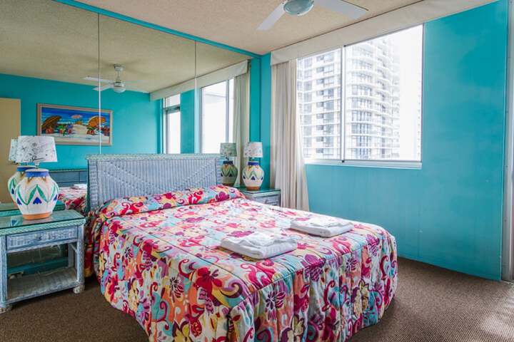 Room 10 of 21