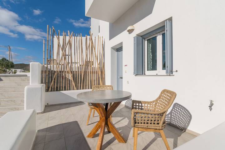 Terrace/Patio 35 of 66