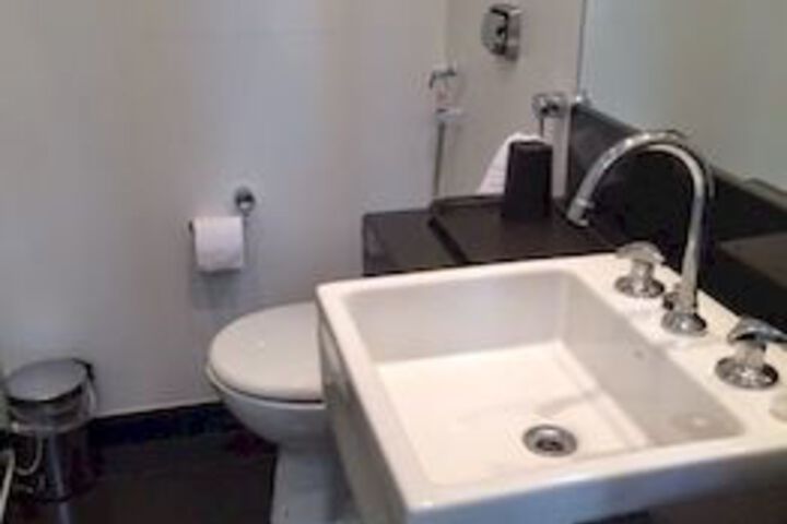 Room 2 of 15