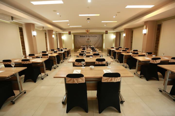 Meeting 28 of 32