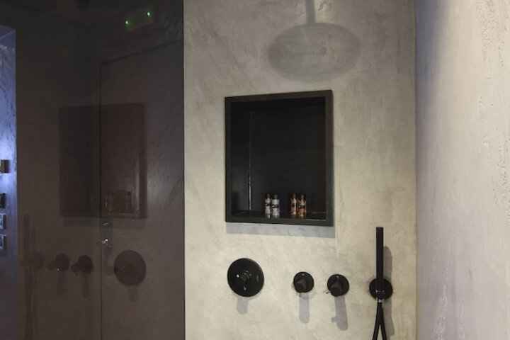 Room 48 of 105