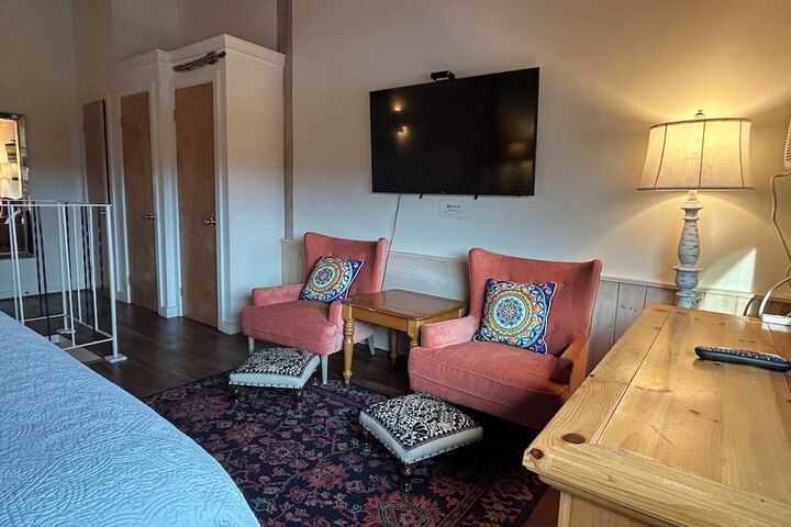 Room 109 of 212
