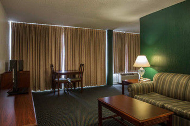 Room 20 of 23
