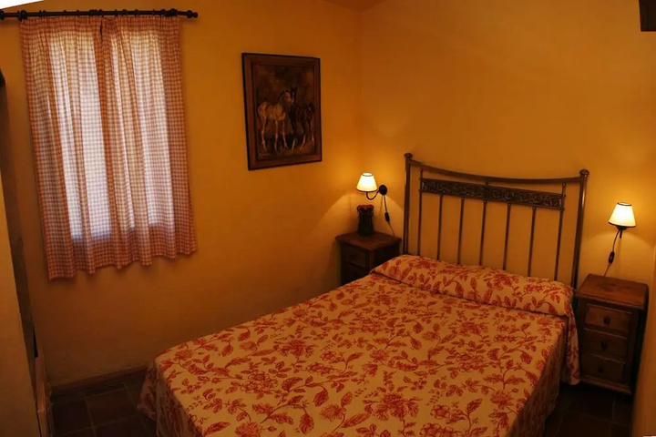 Room 3 of 18