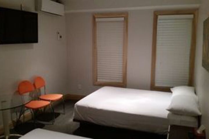 Suite Room