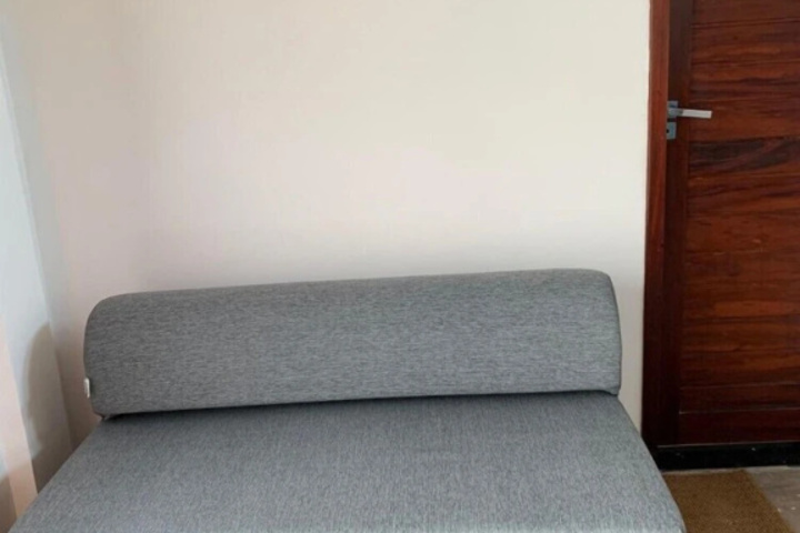 Room 4 of 15