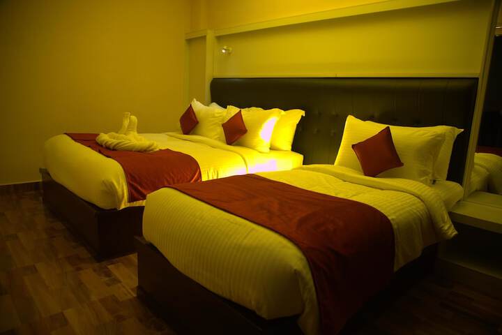Room 6 of 35