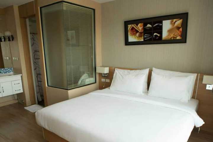 Room 10 of 23