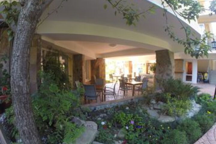Terrace/Patio 171 of 176