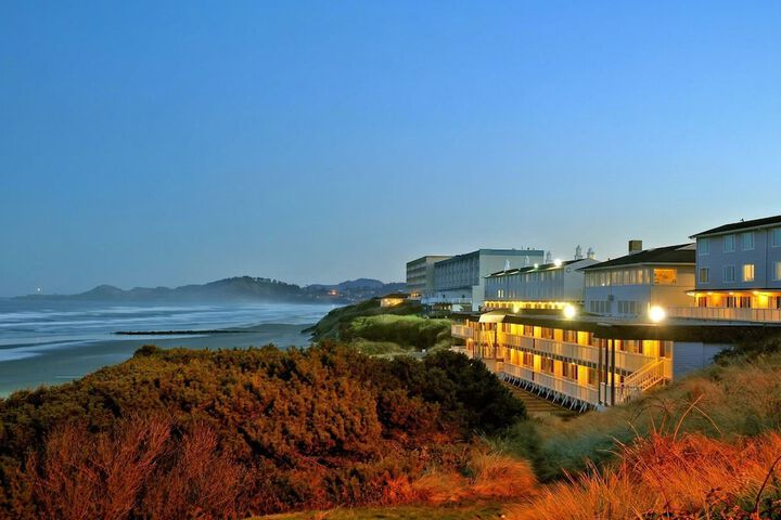 Hotel Entry