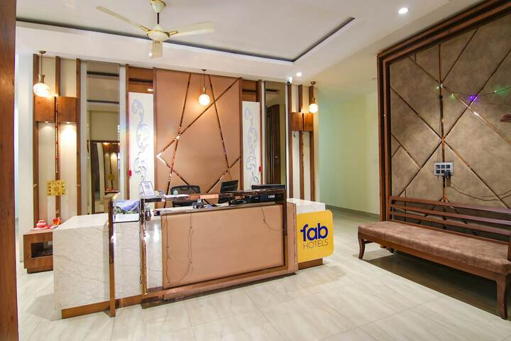 Hotel Interior 6 of 38