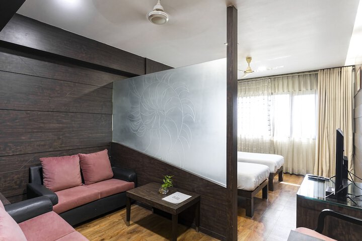 Room 9 of 64