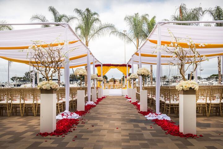 Banquet hall