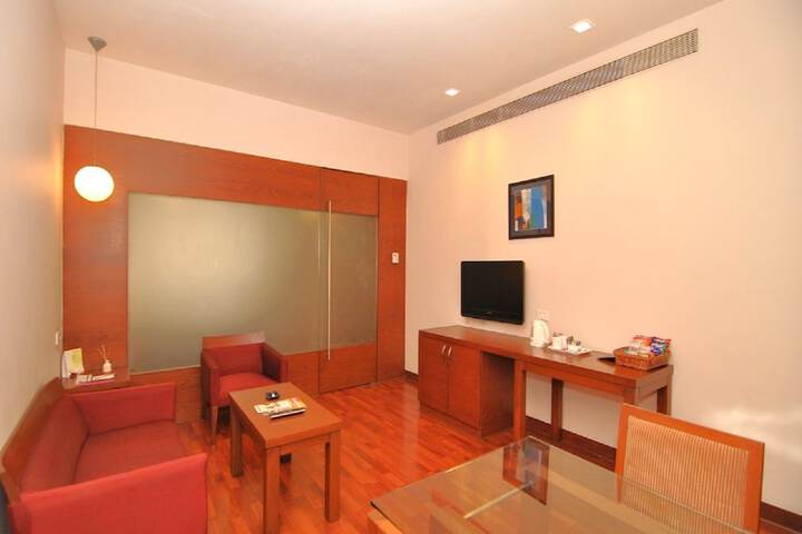 Room 26 of 51